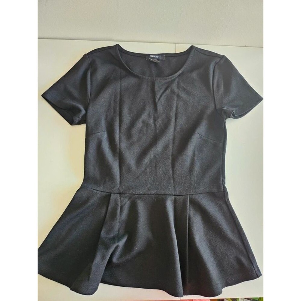Black Peplum Top Size Small Forever 21